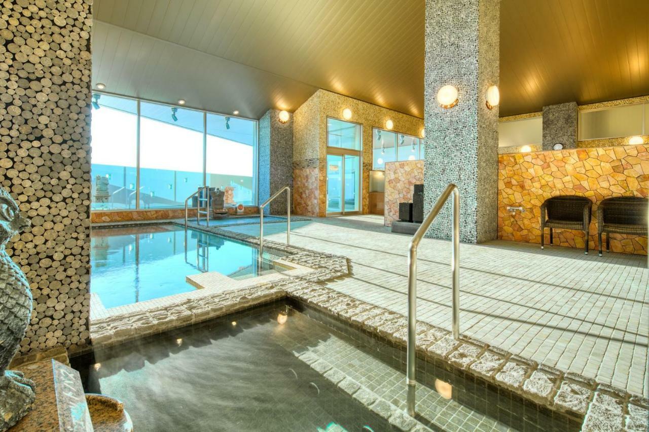Hotel Seapalace Resort Тойохаши Екстериор снимка